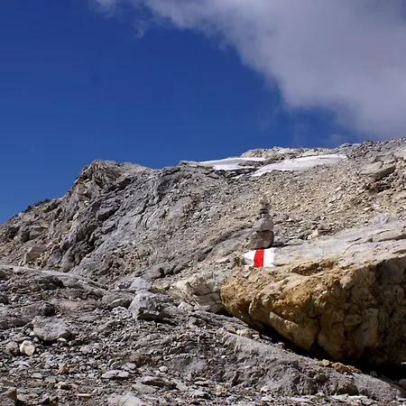 Haus Buol Apartamento